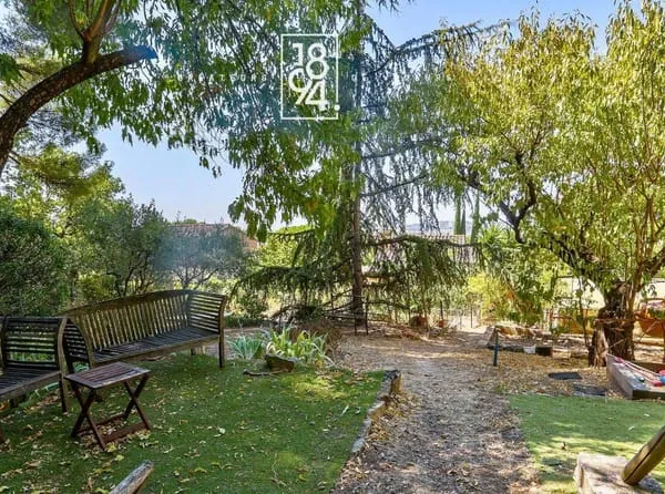 Maison 5 pièces 155 m²