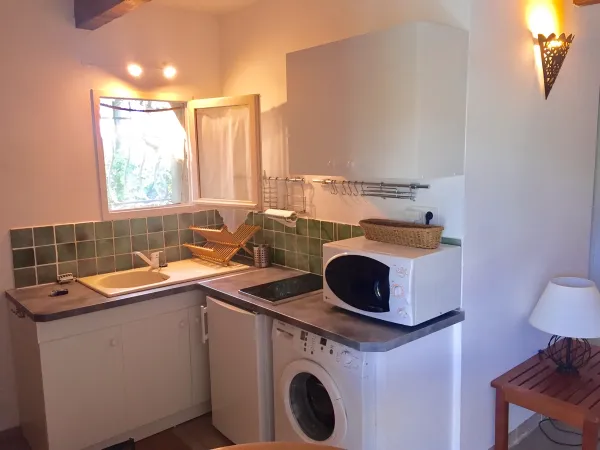 Aix en Provence Loue période scolaire petite maison meublée 50m² de septembre à juin - 1 chambre