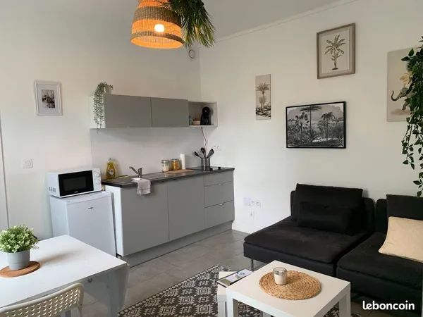Appartement - 2 pièces meublé avec chauffage et jardin
