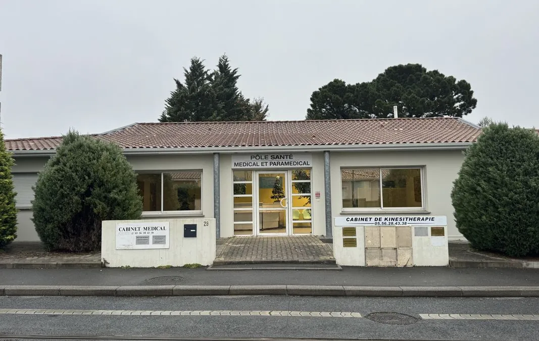 Photo 1