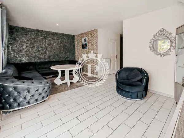 MAISON RECENTE 87M2