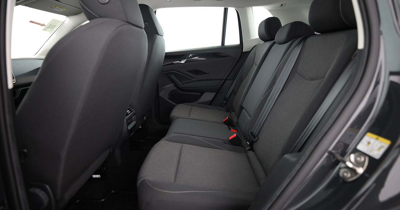 Volkswagen Tiguan — photo 29
