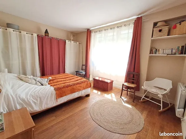 Maison 6 pièces 160 m²