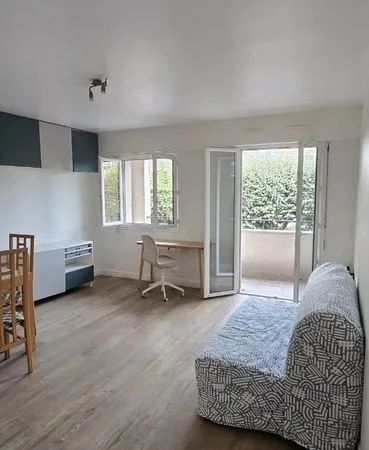 Studio de 28.5m2 proche RER à Savigny-sur-Orge