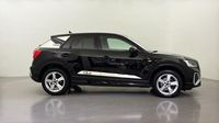 Audi Q2 35 TFSI 150ch Design S tronic 7 — photo 4