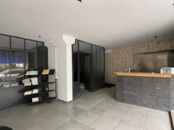 Boutique 148 m²
