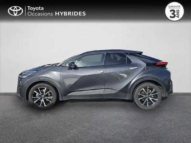 Toyota C-Hr 2.0 hybride rechargeable 225ch design ng23 — photo 9