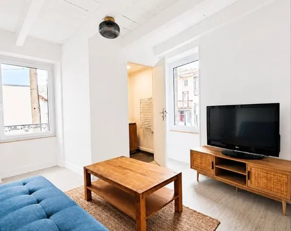 Maison de bourg meublée 2 pièces 38m² - Sayat