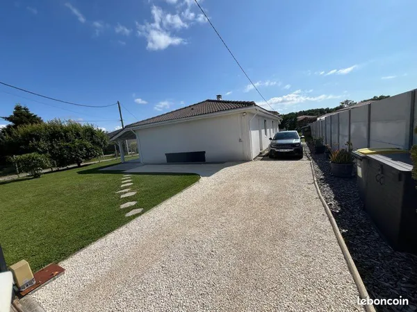 Maison familiale / maison mixte pro-familiale 5 pièces