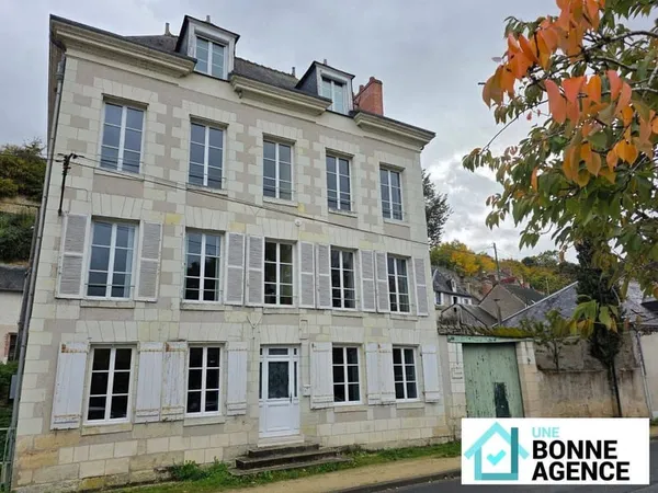 Maison 9 pièces 340 m²