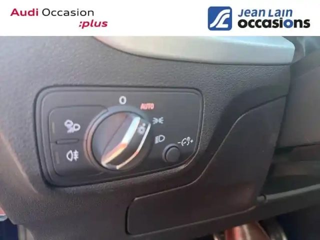 Audi Q2 35 tfsi 150 s tronic 7 — photo 20
