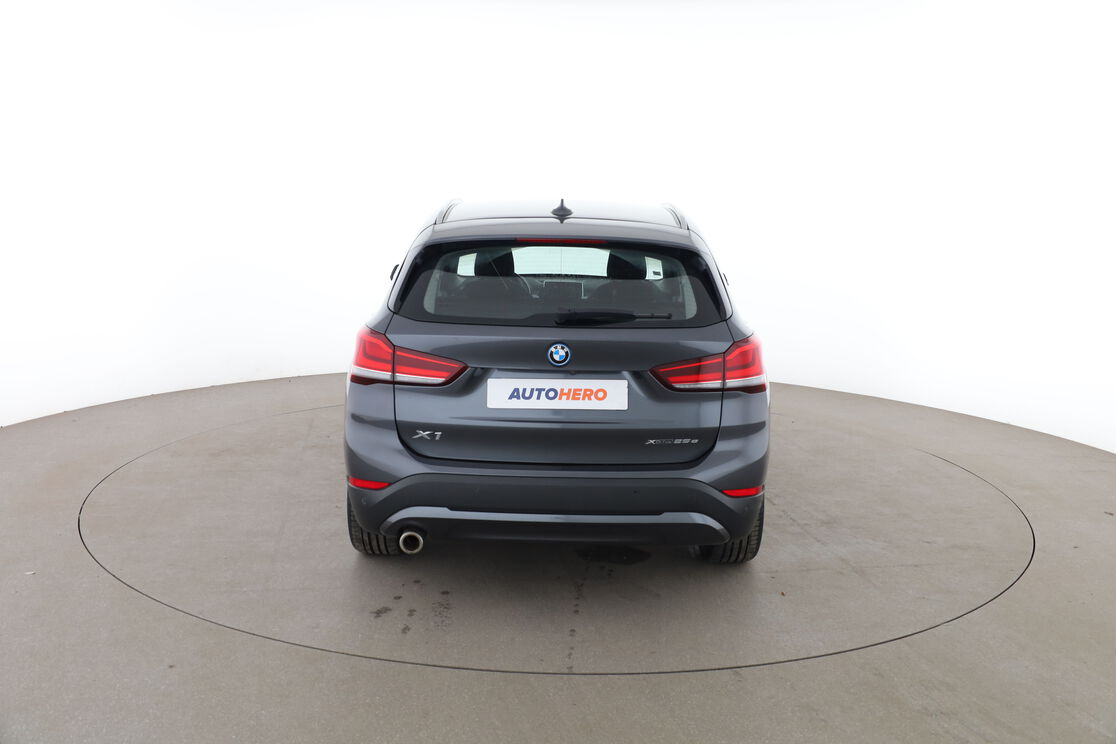 BMW X1 xDrive25e Business Design BVA6 — photo 4