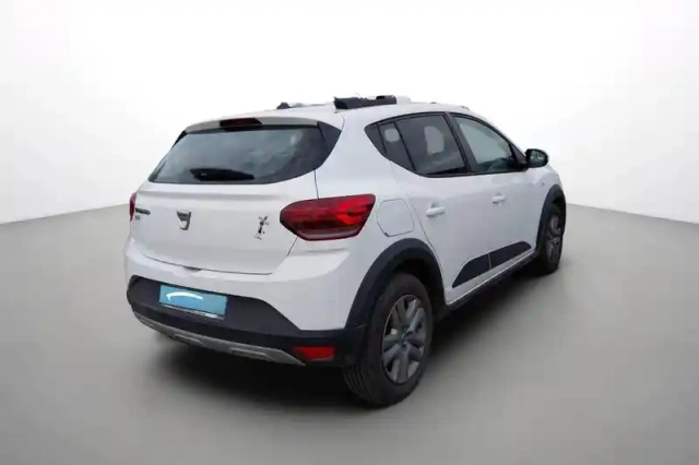 Dacia Sandero eco-g 100 - 22 — photo 15