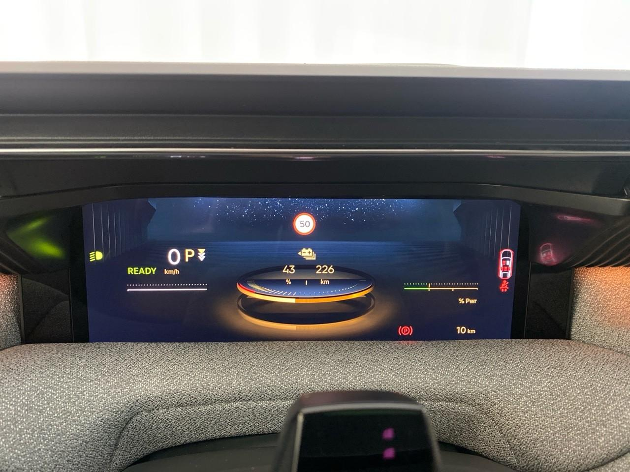 Citroën C5 Aircross e-c5 aircross 210 ch autonomie confort max — photo 13