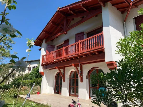 Maison d'architecte 190 m² - Saint-Jean-de-Luz quartier Saint Joseph
