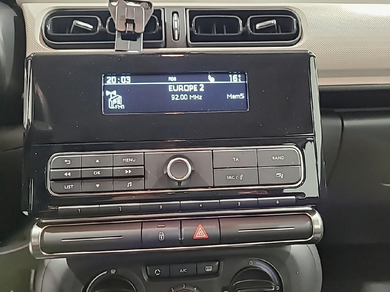 Citroën C3 puretech 82 s&s bvm5 live — photo 11