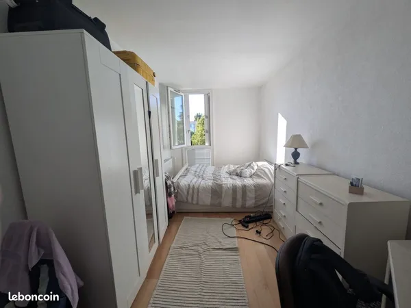 Chambre meublée de 12m2 a louer dans un appartement de 90m2 dès le 30/09/2026