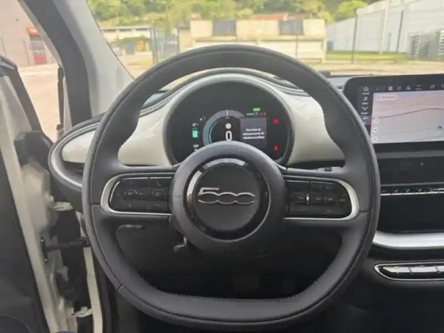 Fiat 500 e 118ch icône — photo 12