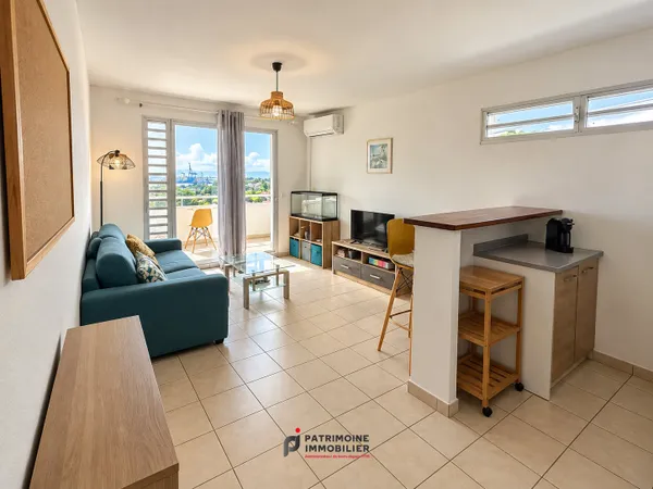 APPARTEMENT T2 AUX ABYMES