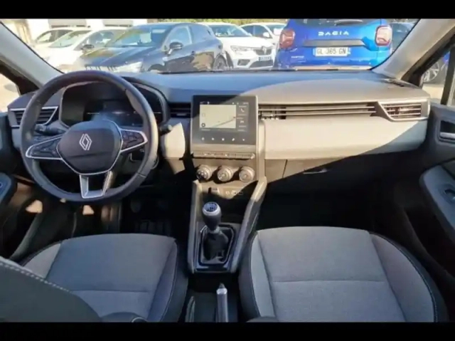 Renault Clio 1.5 blue dci 100ch evolution - 24 — photo 9