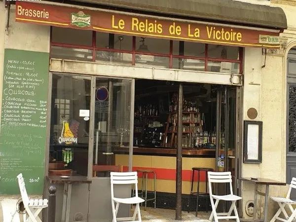 Local commercial 122 m² PARIS 09