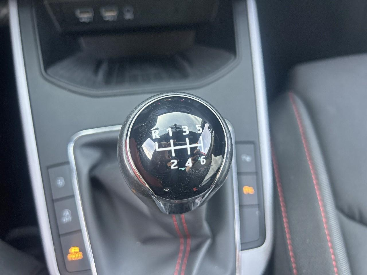 Seat Arona 1.6 tdi 95ch start/stop urban euro6d-t — photo 16