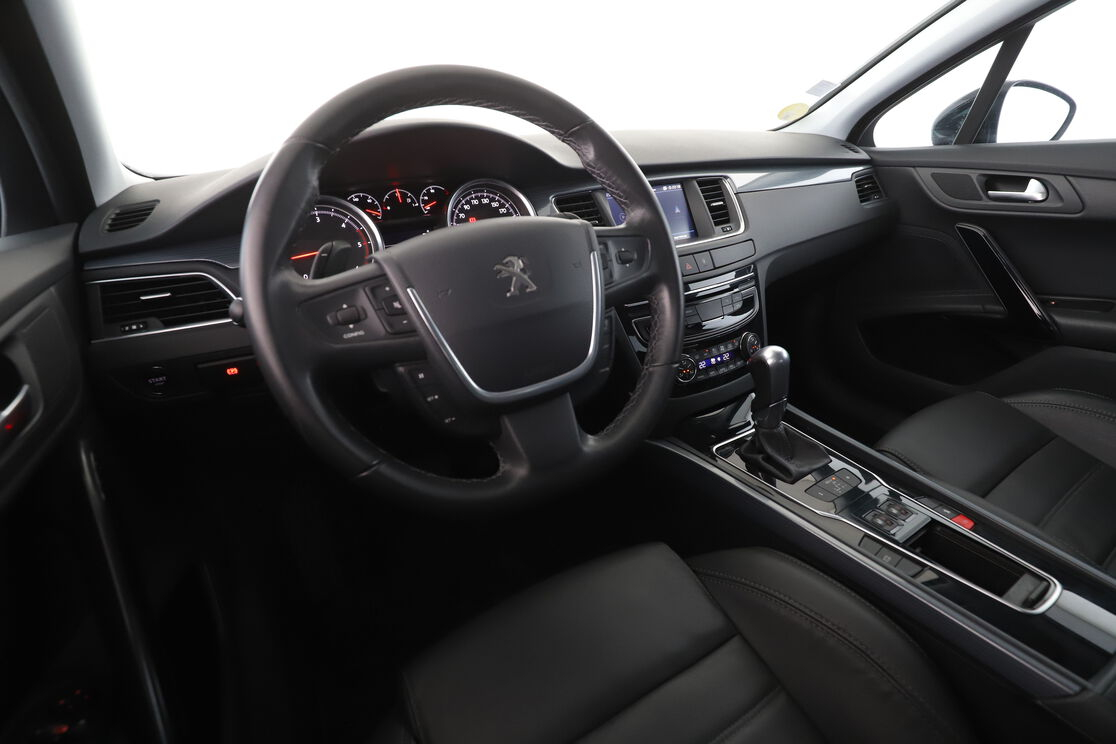 Peugeot 508 1.6 Blue-HDi Feline EAT6 — photo 10