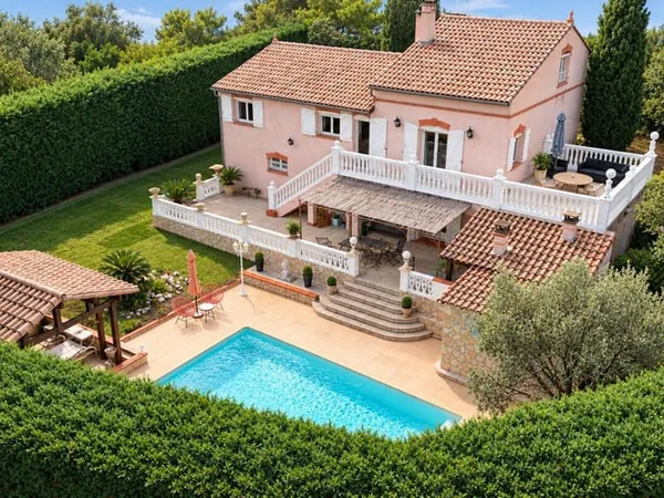 Maison 6 pièces 100 m²