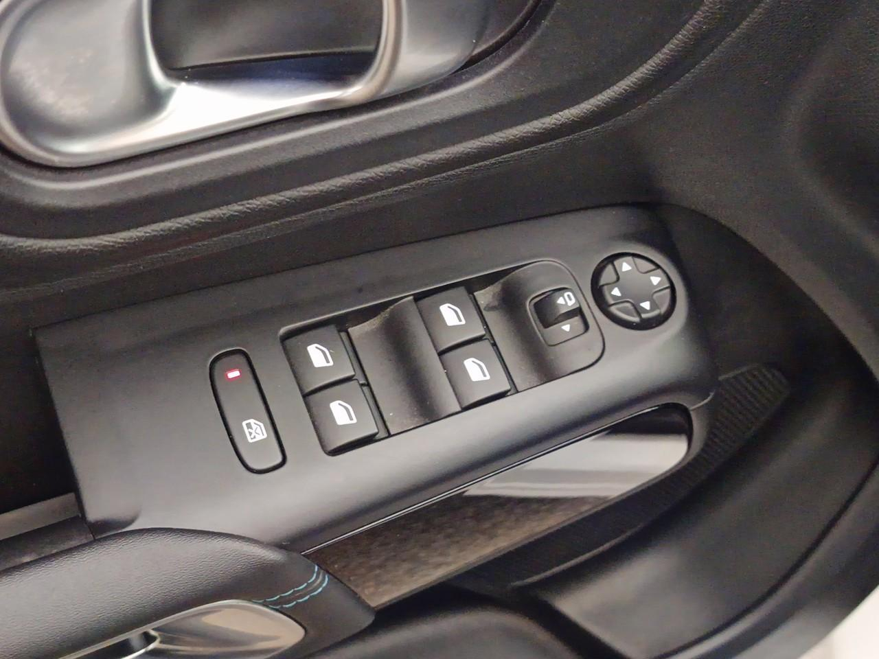 Citroën C5 Aircross puretech 130 s&s eat8 c-series — photo 21