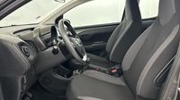 Toyota Aygo 1.0 VVT-i 72ch x-pro 5p MY21 — photo 12