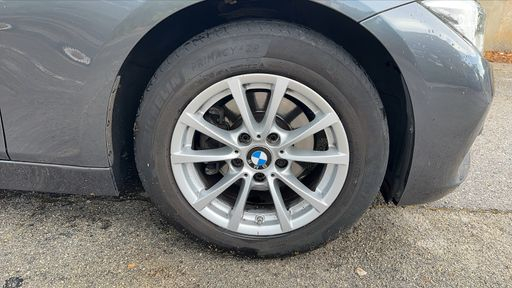 BMW Serie 3 Touring 320i 184 BVA - Lounge Plus – 2018 – 112338 km – Essence – Boîte Automatique — photo 31