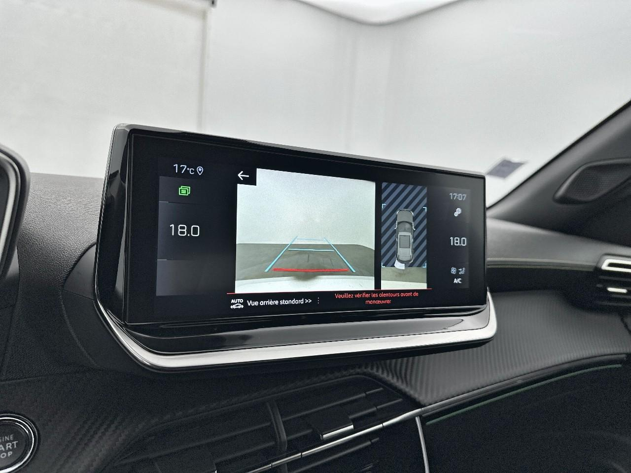 Peugeot 2008 puretech 130 s&s eat8 gt pack — photo 26