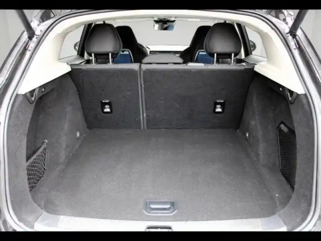 Lynk&Amp;Co 01 1.5 phev 261ch dcth 7 — photo 15
