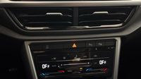 Volkswagen T-Roc 1.0 TSI 110ch Life Plus — photo 26