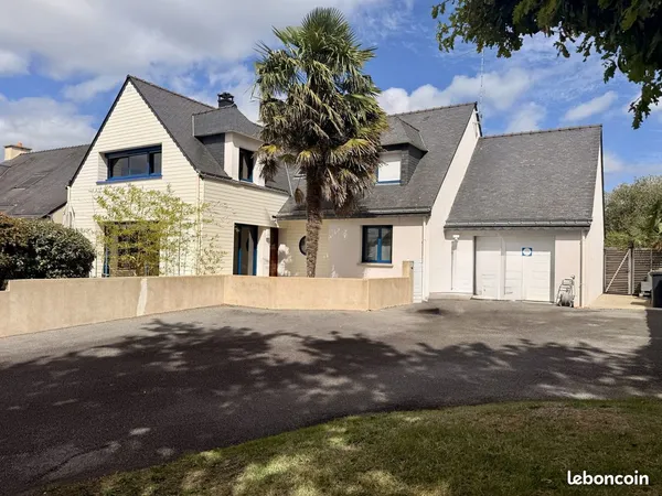Maison 8 pièces 180 m²