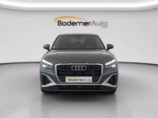 Audi Q2 35 tdi 150 s tronic 7 — photo 23