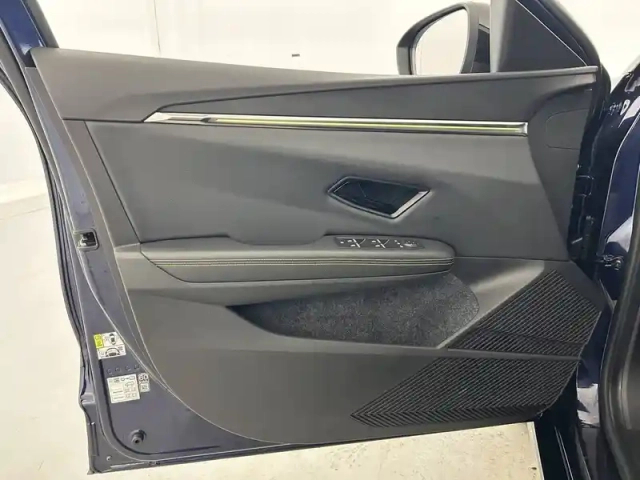 Renault Megane e-tech 220 ch autonomie confort gsr2 — photo 20