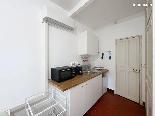 Studio 1 pièce 17 m²