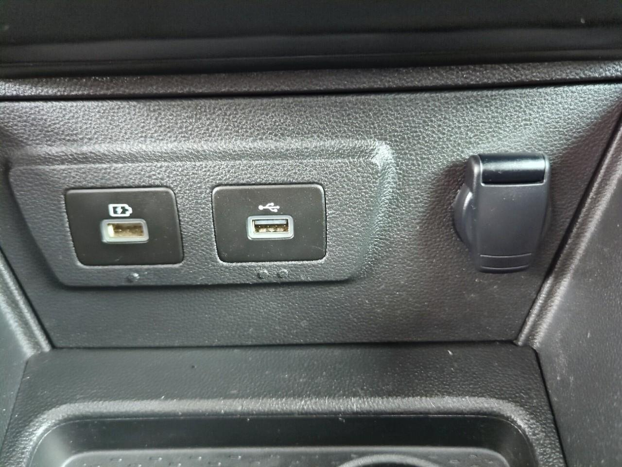 Dacia Duster tce 150 fap 4x2 edc confort — photo 28