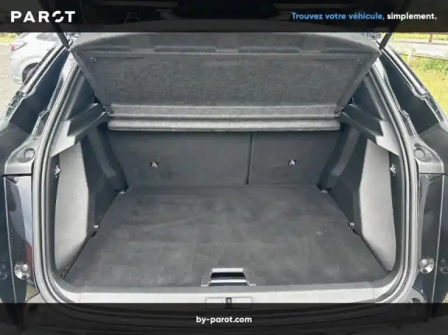 Peugeot 2008 1.2 puretech 130ch s&amp;s allure eat8 7cv — photo 10
