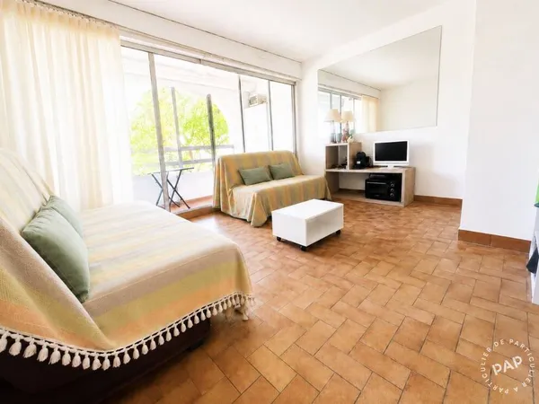 Studio 1 pièce 18 m²