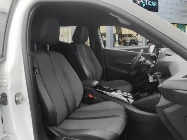 Peugeot 2008 puretech 130 s&amp;s bvm6 allure pack — photo 9