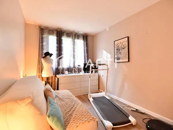 Bel appartement de cinq pièces !