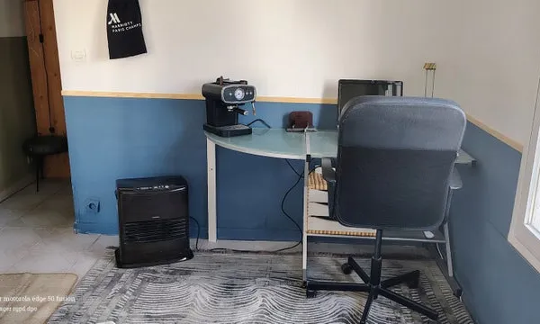 Chambre re faite a neuf plus jardin et bureau