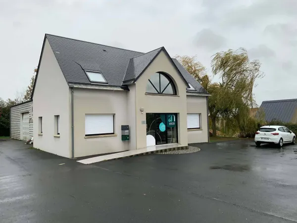Appartement 1 pièce 64 m²