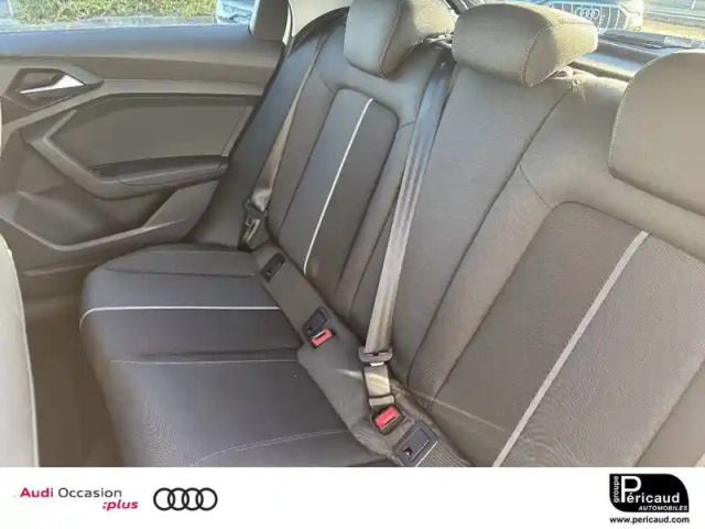 Audi A1 allstreet 25 tfsi 95 ch bvm5 — photo 8