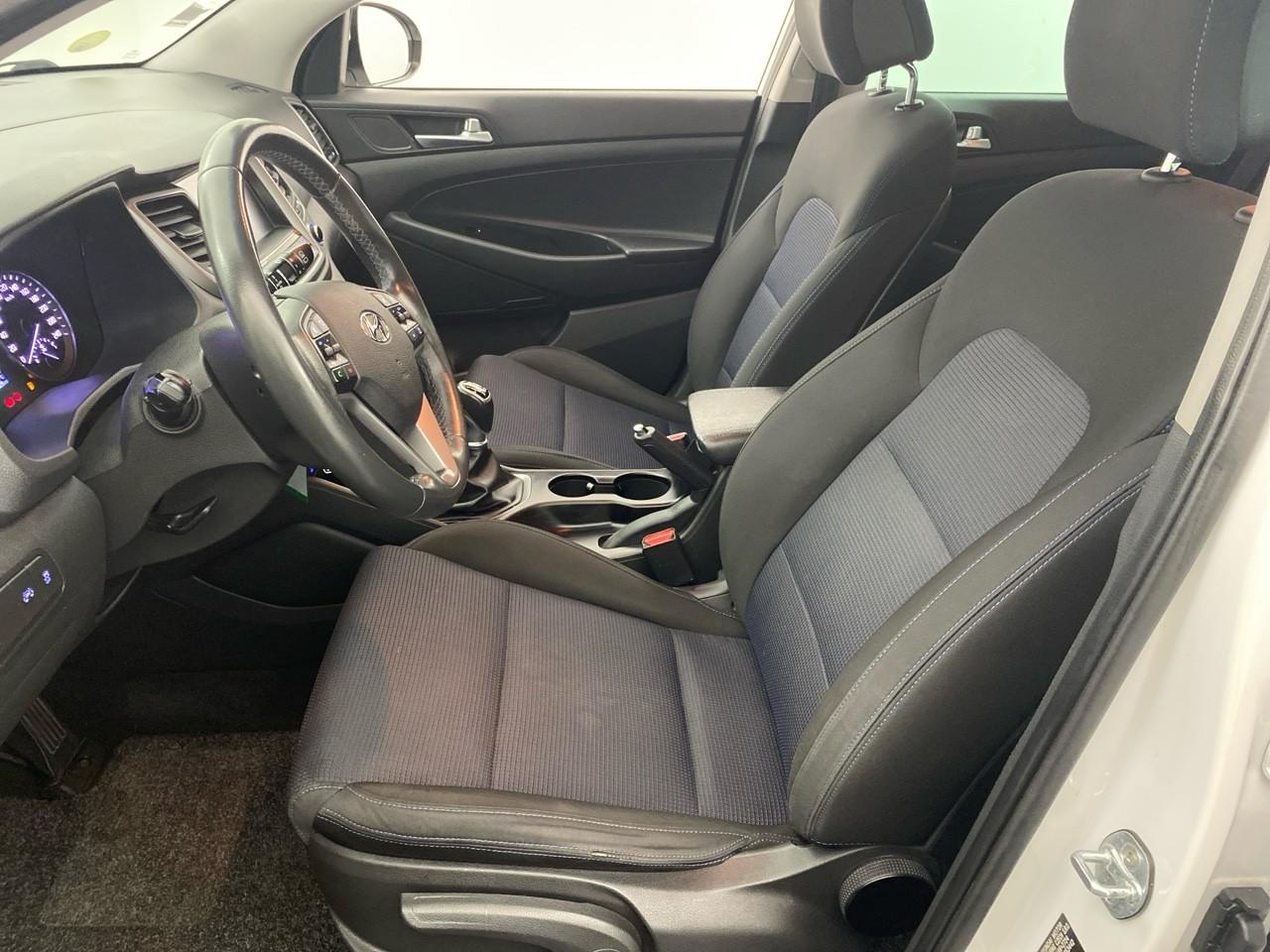 Hyundai Tucson 1.7 crdi 115 2wd business — photo 10