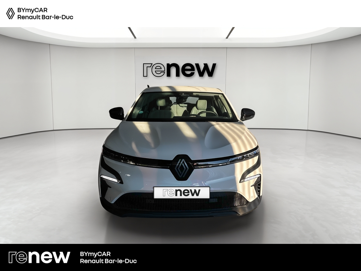 Renault Megane E-Tech ER EV60 130ch super charge — photo 8