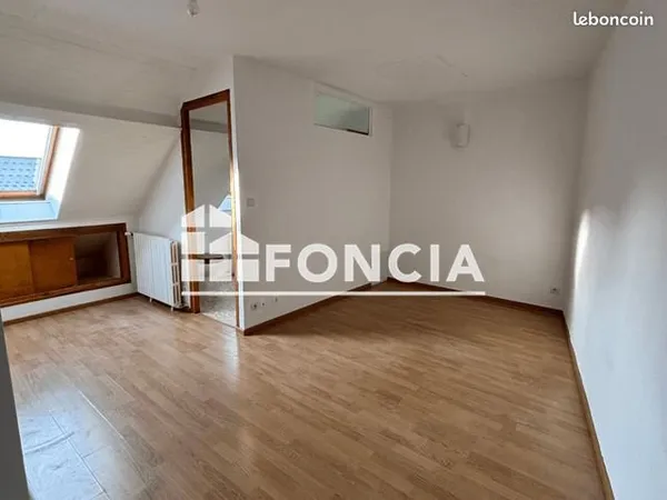 Studio 1 pièce 16 m²