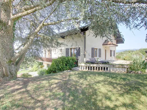 Maison 7 pièces 175 m²
